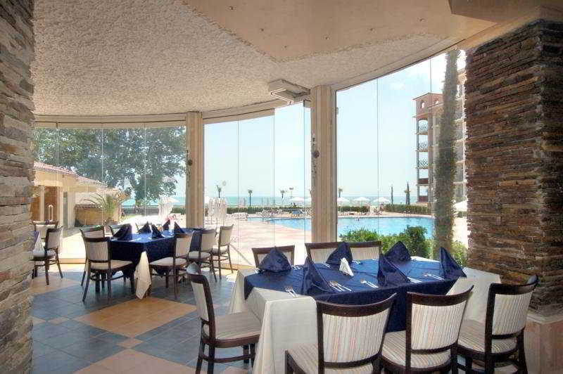 אלניטה Andalucia Beach Hotel מראה חיצוני תמונה