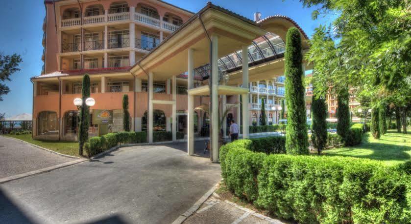 אלניטה Andalucia Beach Hotel מראה חיצוני תמונה