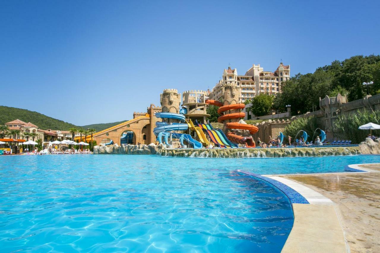 אלניטה Andalucia Beach Hotel מראה חיצוני תמונה