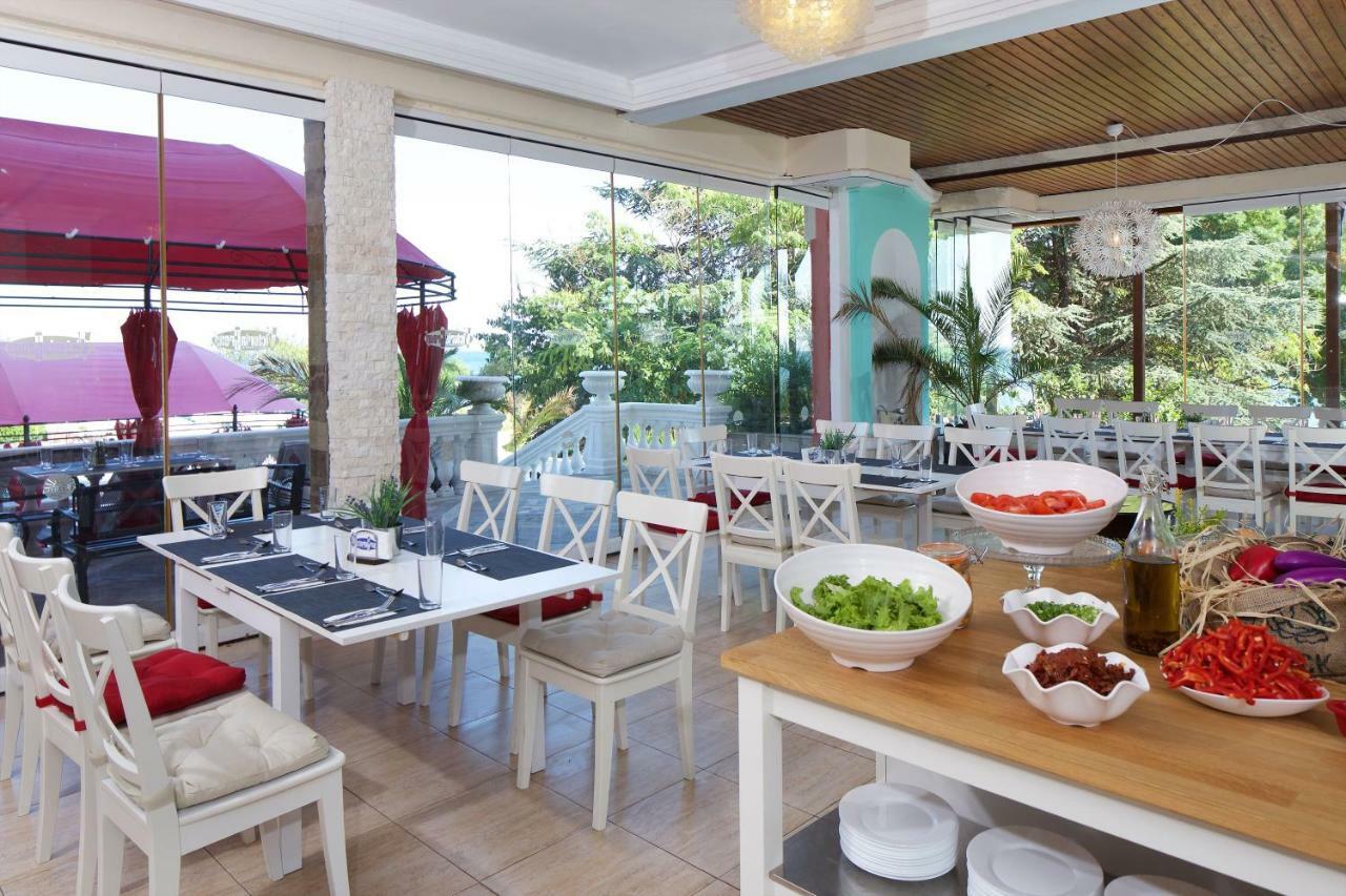 אלניטה Andalucia Beach Hotel מראה חיצוני תמונה